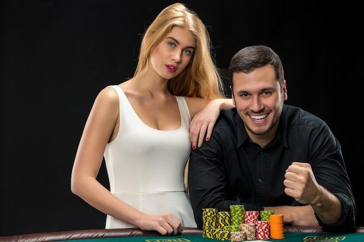 Tampilan Perpustakaan Game serubet dengan kategori slot, live dealer, dan sportsbook